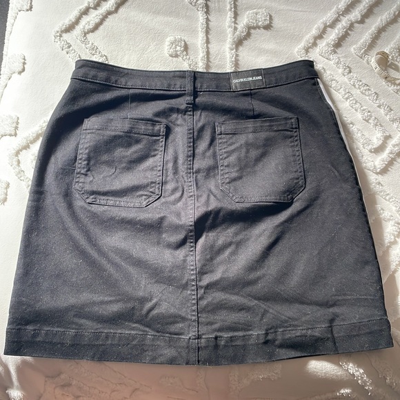 Button fly black denim skirt - Picture 5 of 10